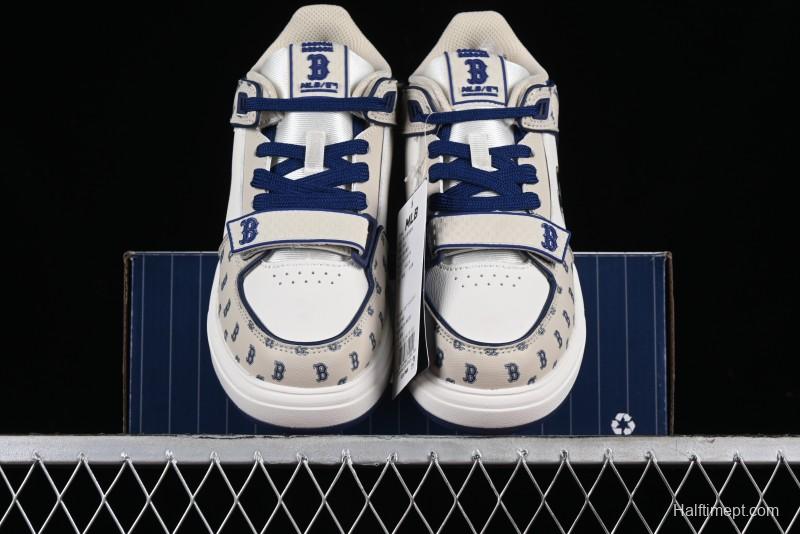 MLB Chunky Liner New York Yankees Lightweight Platform Sneakers with 6cm Height Increase - 3ASXLM13N43BGL