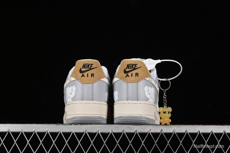 Nike Air Force 1 '07 Low x Kaws Casual Sneakers with Full-Length Air Cushion - CW2288-207