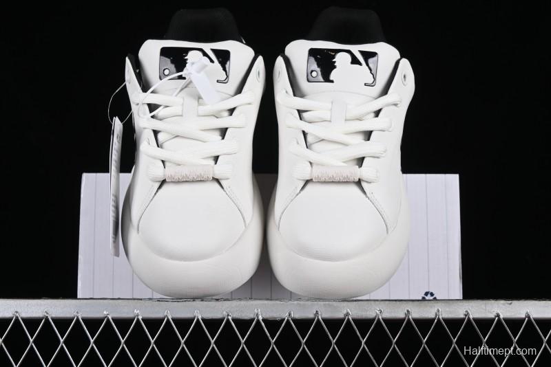 MLB Chunky Classic Base Heel Monogram Lightweight Platform Sneakers with 6cm Height Boost - 3ASXCBH4N50BKS