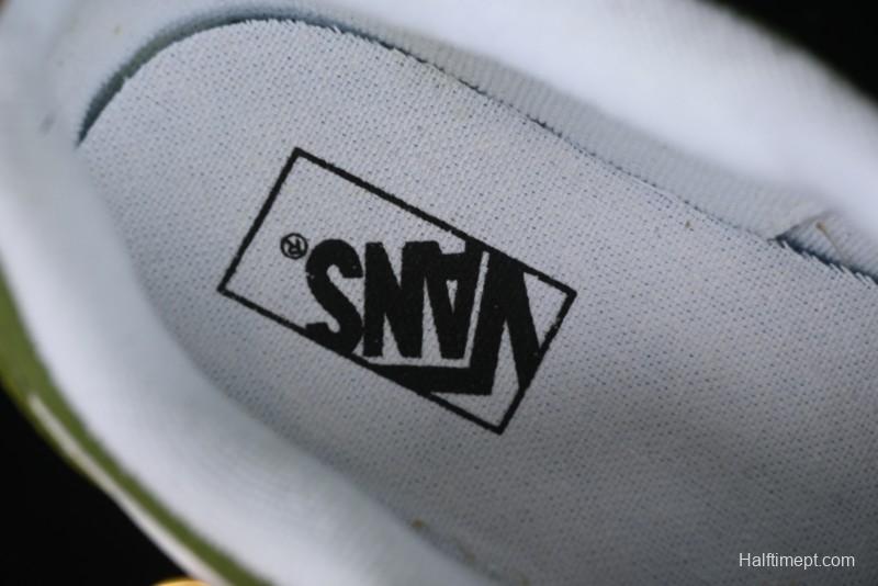 Vans Classics Knu Skool Retro Sneakers with Enlarged Toe and Thickened Sole - VN0009QCCIB