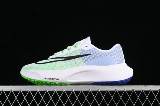Nike Zoom Fly 5 Premium Lightweight Running Shoes with React Technology and Carbon Fiber Plate - DM8968-101