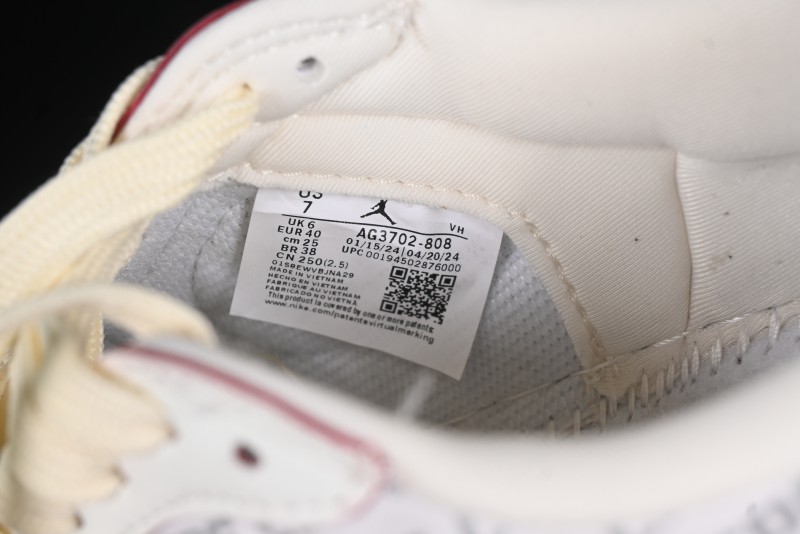 Nike Travis Scott x Fragment Design x Air Jordan 1 Low OG SP AJ1 Low Top Casual Sneakers - AG3702-808