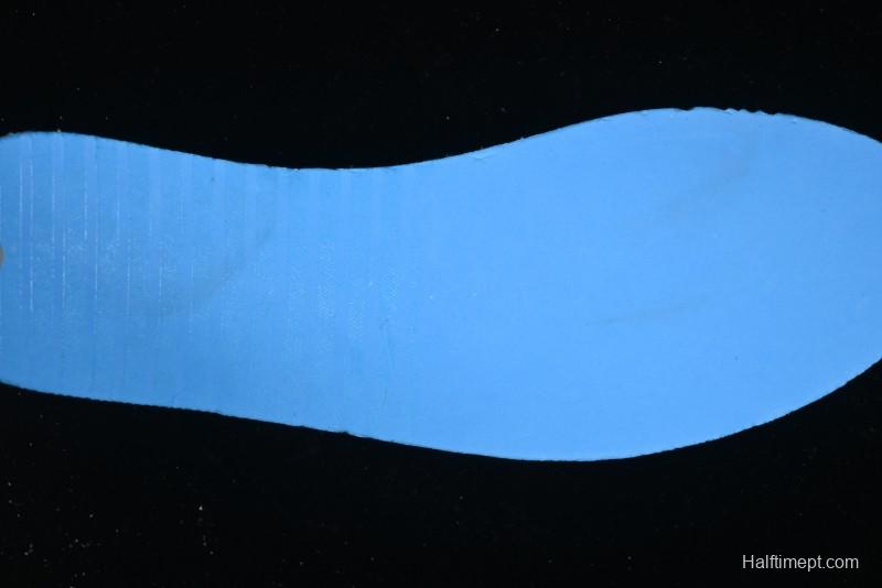 Nike Travis Scott x Air Jordan 1 Low OG AJ1 Reverse Swoosh Collaboration Sneakers - DM7866-812