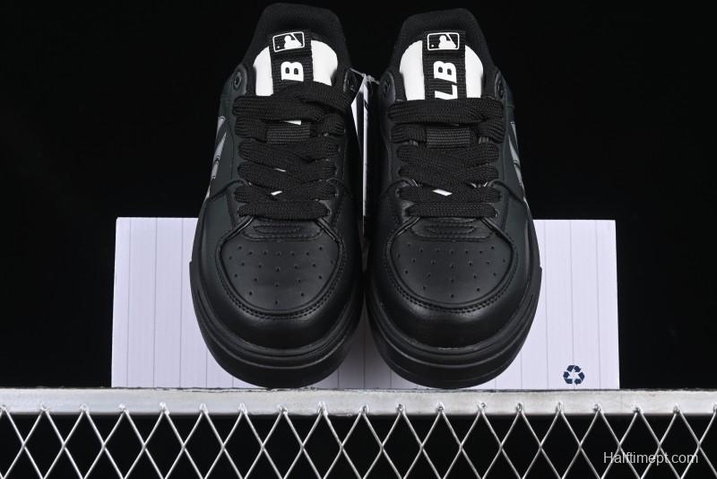 New York Yankees MLB Chunky Liner Custom Platform Casual Sneakers - 3ASXCA12N50WHS