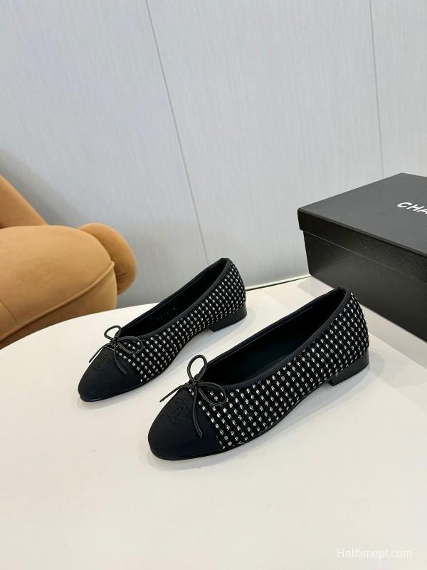 2025 Women Chanel Black White Wool Leather Ballet Flat LY00250