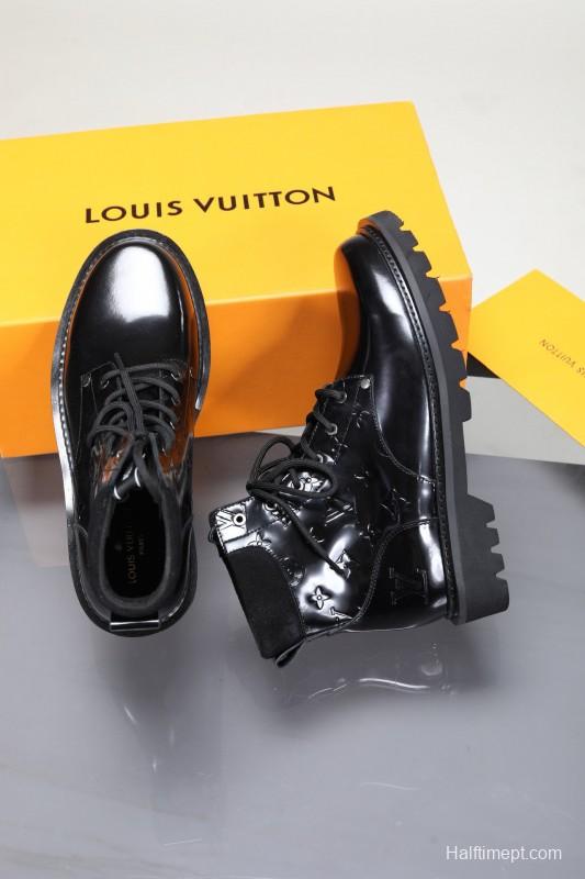 2024 Men Louis Vuitton Black Calfskin Leather Casual High-Top MJ00470