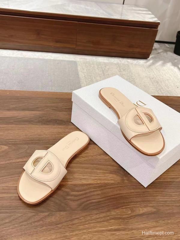 2025 Dio Ivory Leather Slippers LY00260