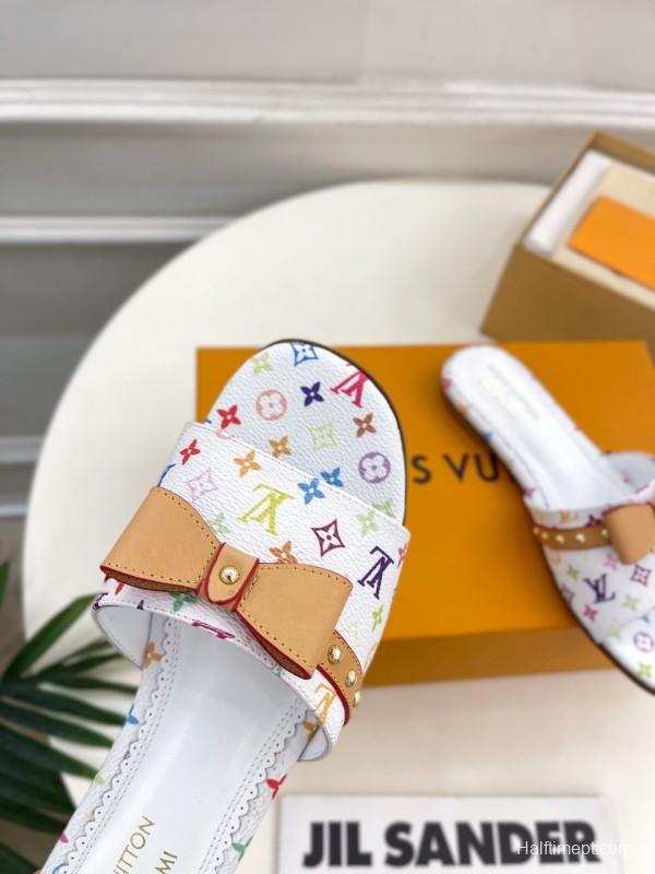 2025 Women Louis Vuitton White Multicolor Leather Slippers KFY00290