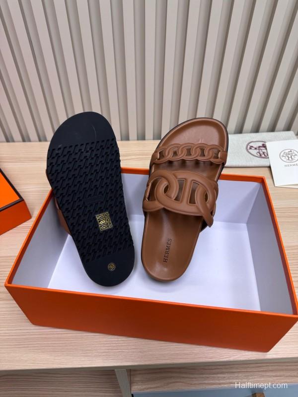 2025 Women Hermès Brown Leather Slippers KFY00260