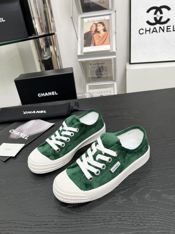 2025 Women Chanel Green Suede Sneakers LY00230