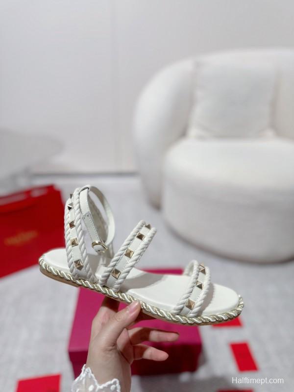 2025 Women Valentino White Leather Sandals Studded LY00250