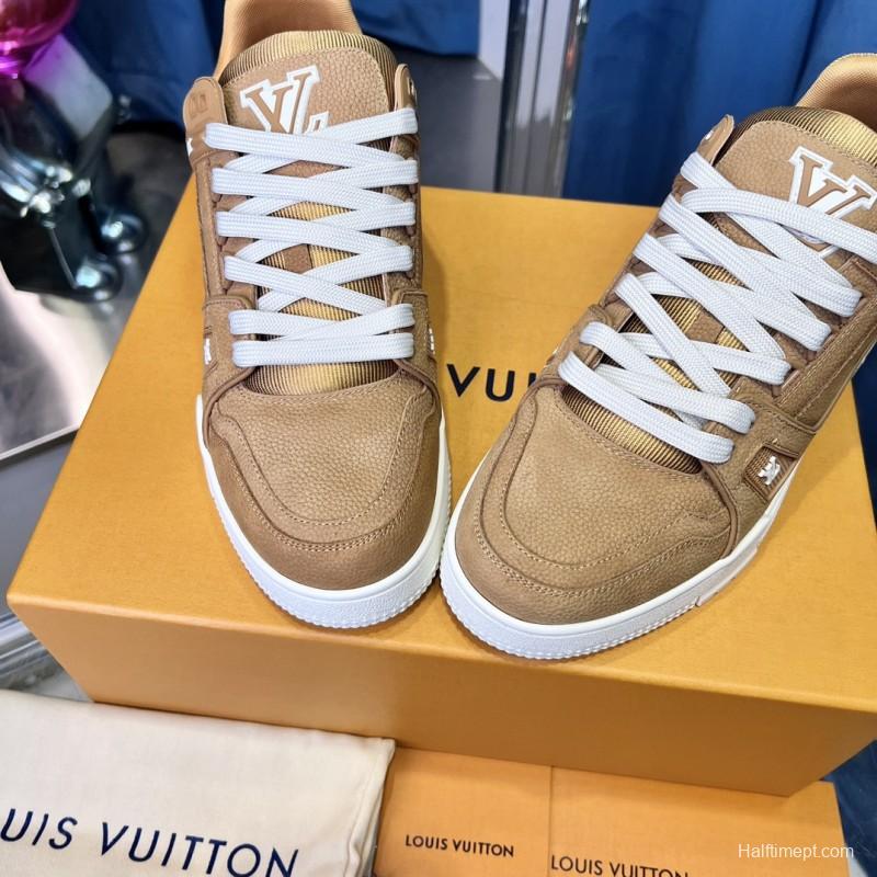 2025 Unisex Louis Vuitton Beige Suede Leather LV Trainer