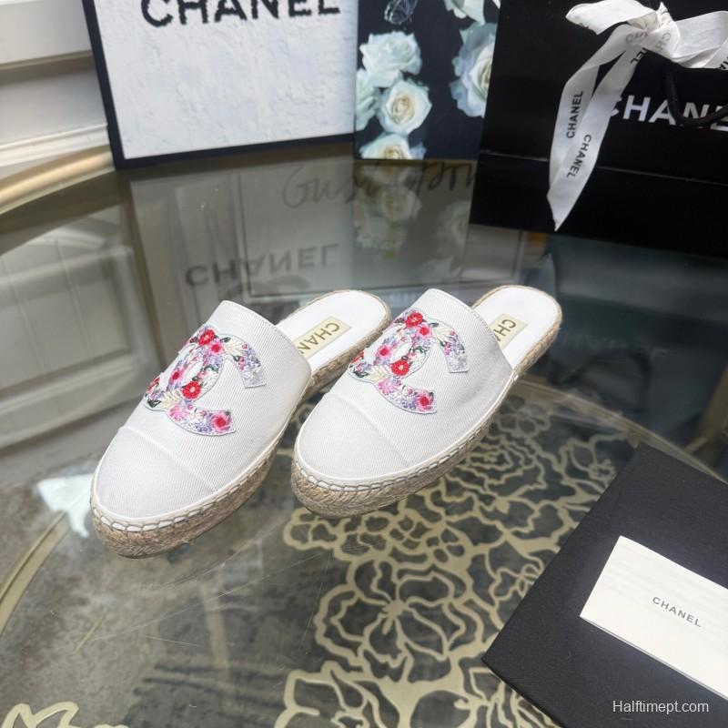 2025 Women Chanel White Canvas Embroidered Espadrille Mule