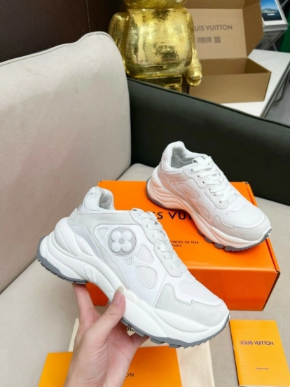 2025 Women Louis Vuitton White Leather Mesh Running Sneakers LY00340