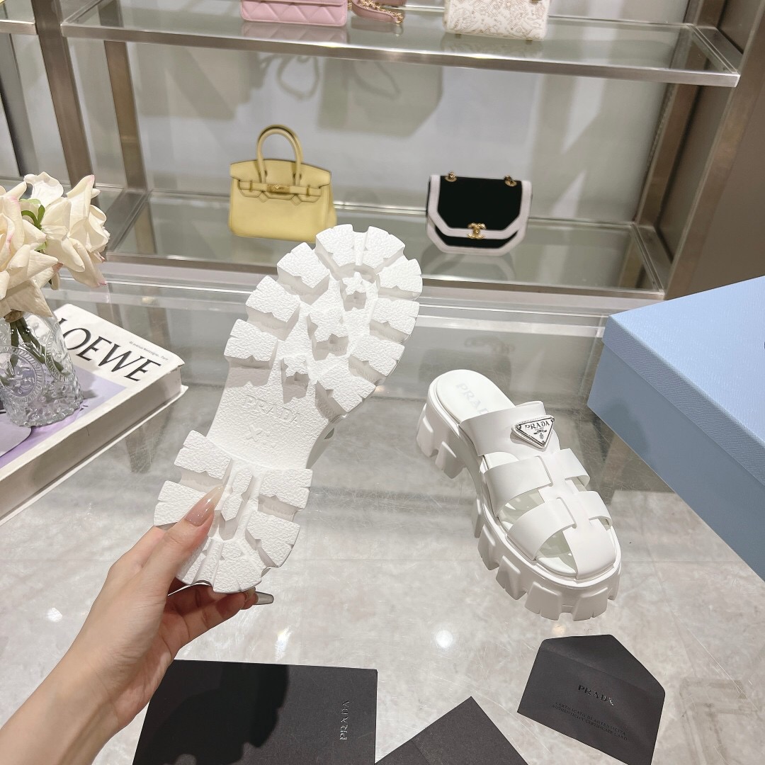 2025 Women Prada White Leather Slippers LY00250