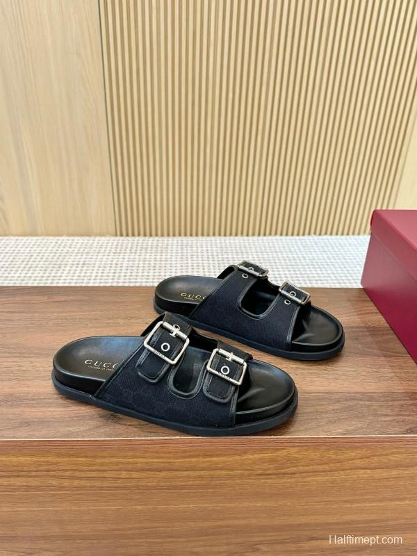 2025 Women Gucci Black Leather Slippers LY00240