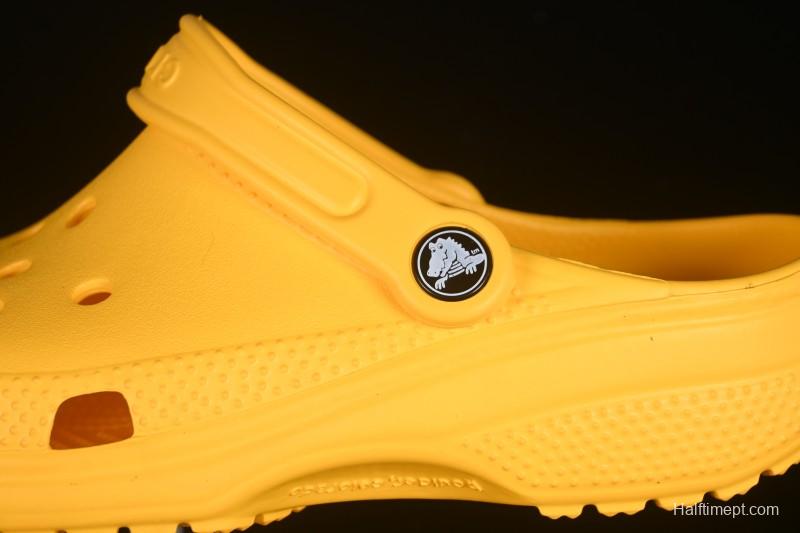 Crocs Classic Two-Way Beach Clog Sandals - B.D4