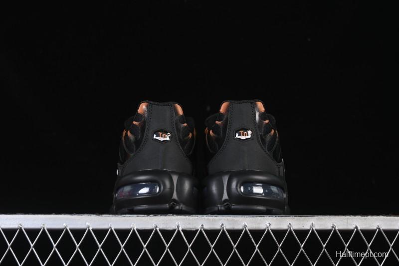 Nike Air Max Plus Retro Running Shoes with Air Cushion - FN6949-400