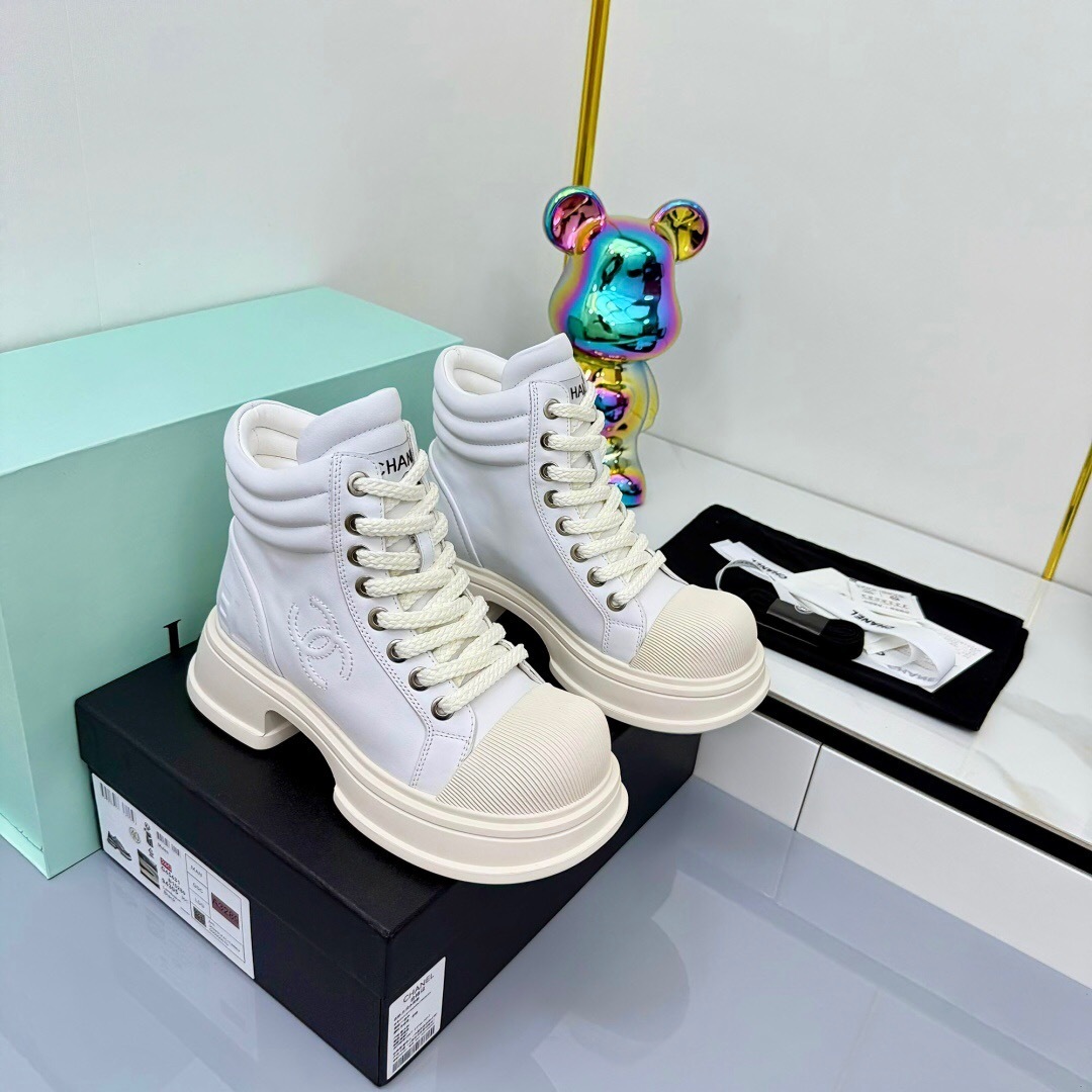 Chanel 2025 SS Short Boots Essential Heavy Duty Autumn Winter Collection - LY00400