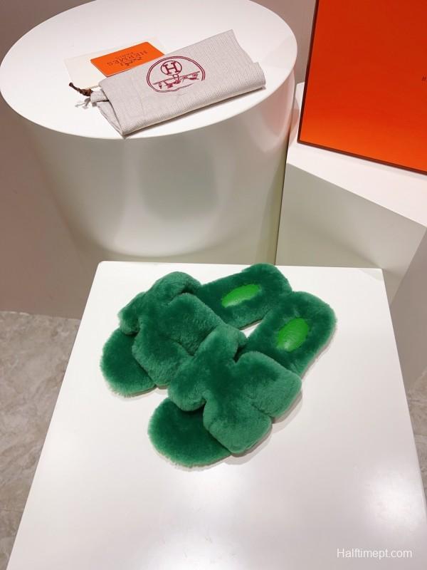 Hermès Teddy Wool H Slippers Flat Fur Slides - LY00240