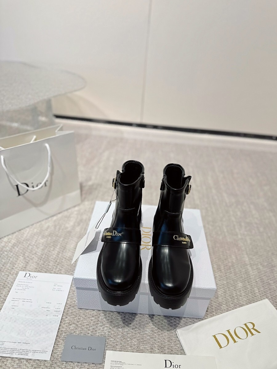 DIOR CHRONO Ankle Boots with CD Logo and Exclusive Zipper - LY00340
