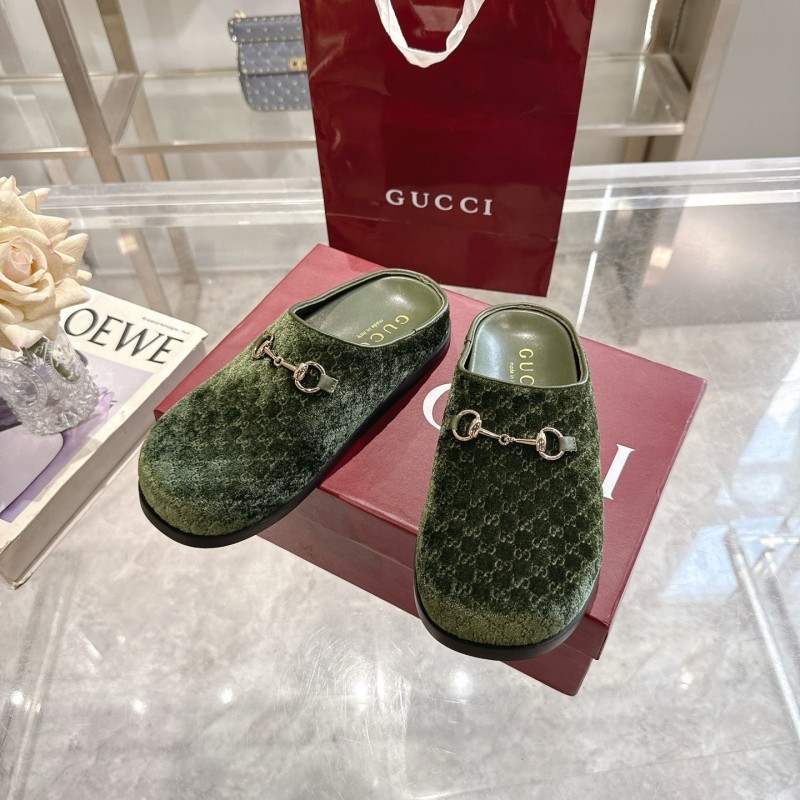 Gucci Women's Mule Shoes Velvet with Horsebit Detail - LY00240