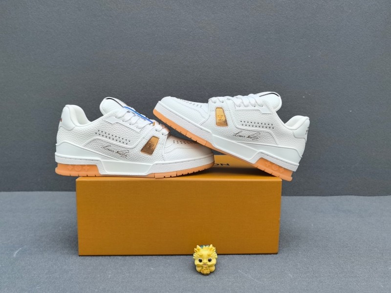 Adidas 2025 SS IV Fashion Show Sneakers - KFY00370
