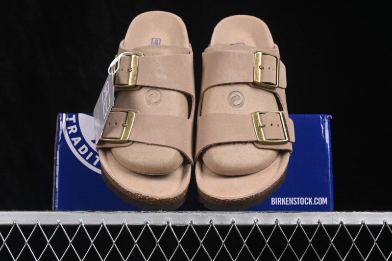 Birkenstock Arizona Soft Footbed Sandals with Cozy Lambswool Lining - 0951461