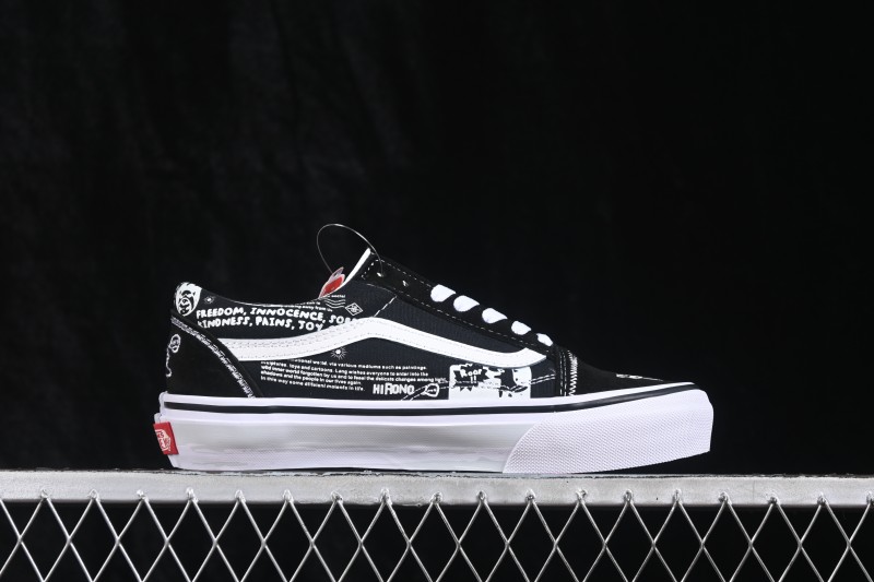 Vans Old Skool Low-Top Skateboarding Shoes - VN00056239