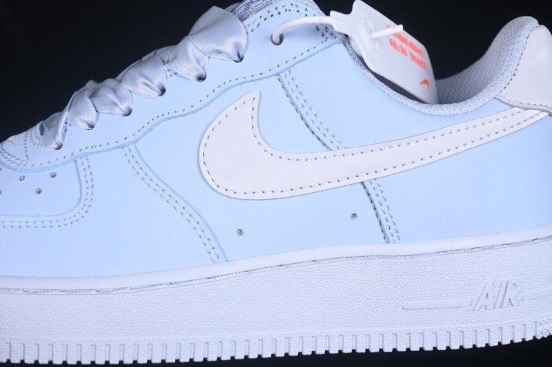 Nike Air Force 1 '07 Low Basketball Shoes with Full-Length Air Cushion - IR0871-400