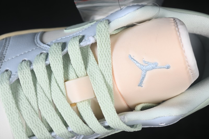 Air Jordan 1 Low AJ1 Light Blue Colorblock Low-Top Culture Casual Sneakers - DC0774-108