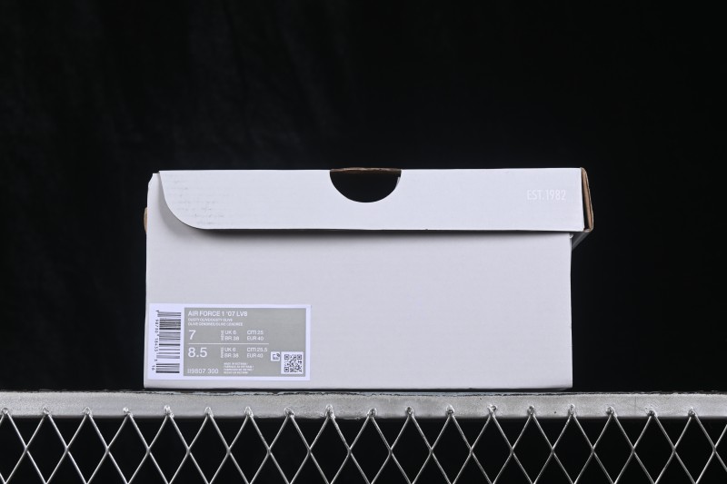 Nike Air Force 1 '07 Low Retro Basketball Sneakers with Leather Upper - II9807-300