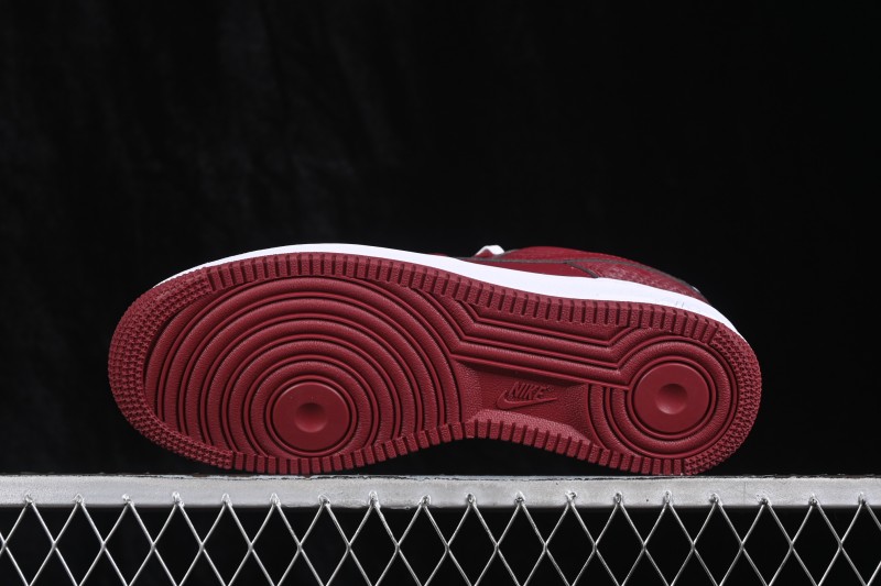 Nike Air Force 1 '07 Low Kobe Casual Sneakers with Full-Length Air Cushion - IB0018-600