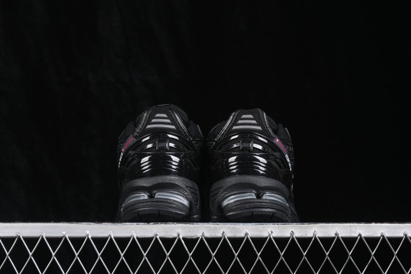 New Balance 1906 Retro Running Shoes with Breathable Mesh and Cushioning - U1906ROE