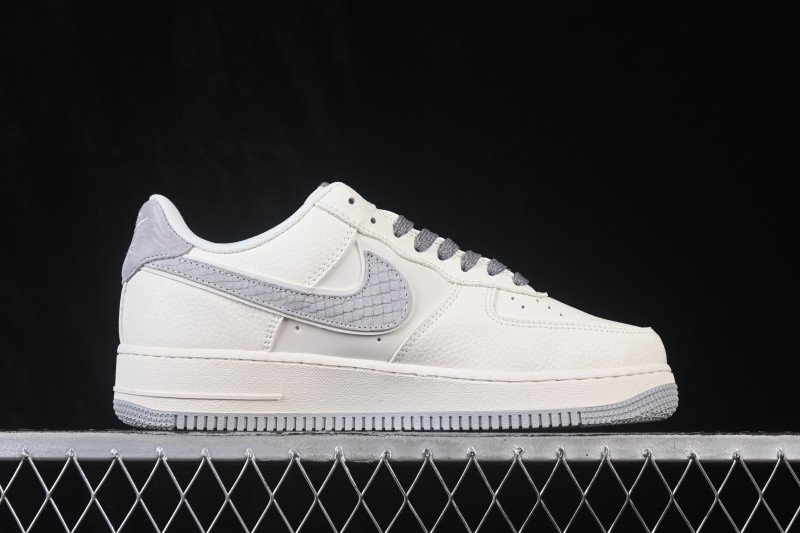 Nike Air Force 1 '07 Low Light Bone Grey Low-Top Casual Skate Shoes - DN9688-107