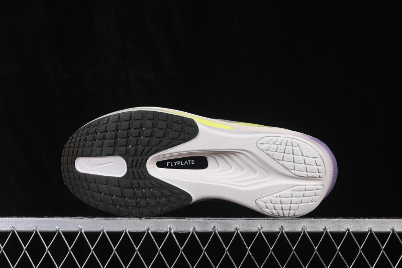 Nike Zoom Fly 6 Running Shoes with React Foam and Carbon Fiber Plate - FN8454-004