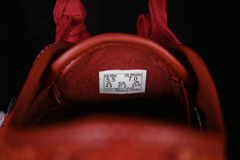 Vans Authentic Year of the Horse Low-Top Casual Skateboarding Shoes with Vulcanized Construction - VN000Z3UHRU
