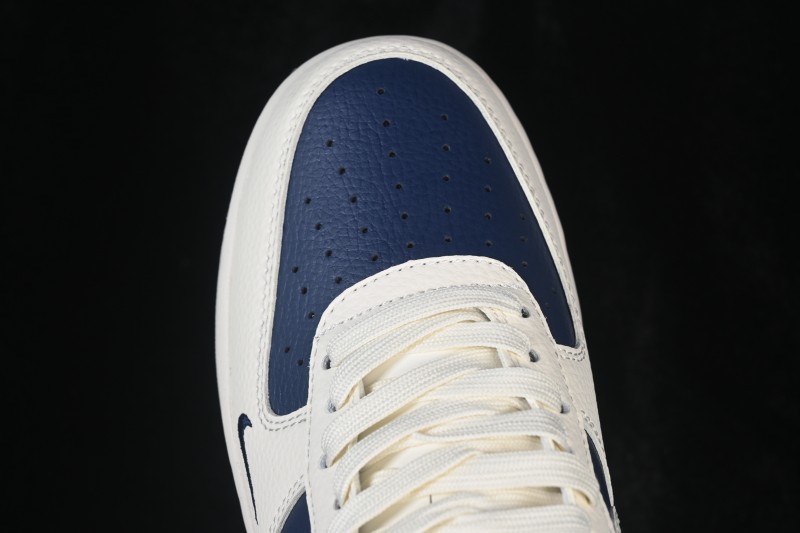 Nike Air Force 1 '07 Low Casual Sneakers with Color-Block Design - DN1688-817