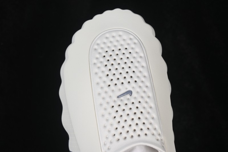 Nike Mind 001 Neuroscience Inspired Massage Slippers with 22 Independent Foam Nodes - HQ4307-002