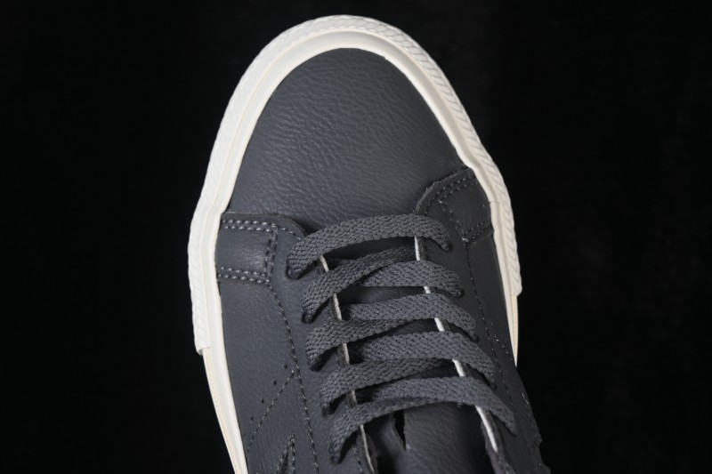 Converse One Star Pro Retro Canvas Skateboarding Shoes with Classic Star Design - A03215C