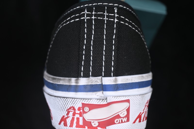 Vans Authentic 44 Low-Top Casual Vulcanized Skate Shoes - VN000EEUBLA
