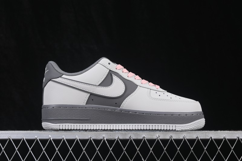 Nike Air Force 1 '07 Low Casual Skateboarding Shoes with Full-Length Air Cushion - DB3301-034