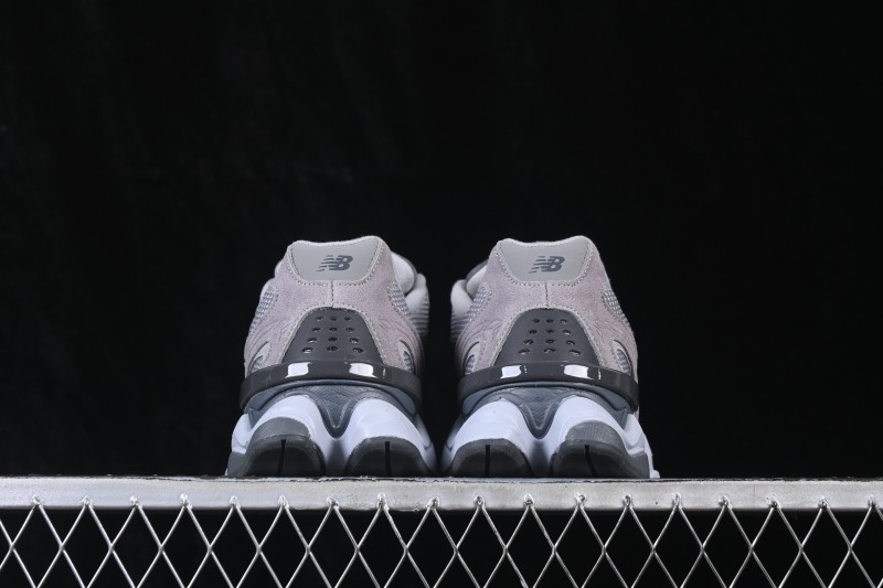 New Balance Retro Casual Running Shoes with ABZORB Cushioning - U90609EL