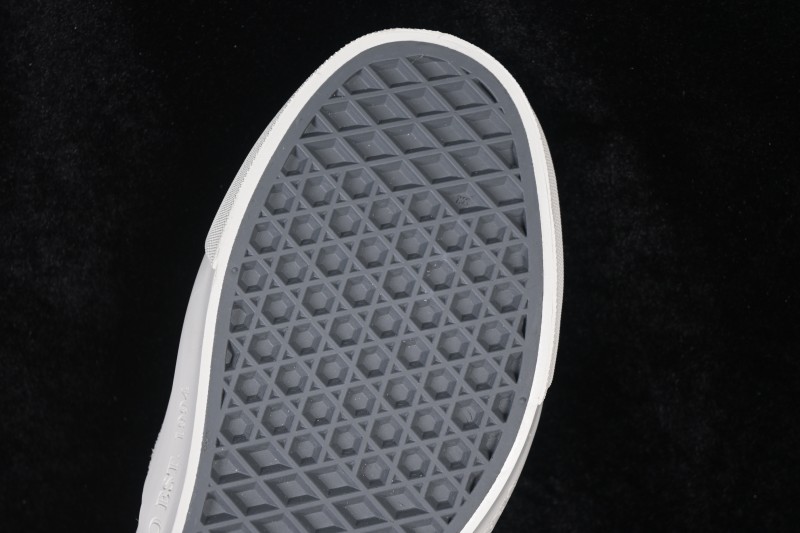 Vans Authentic 44 Classic Suede Skateboarding Shoes with Vulcanized Construction - VN000XVJ7VJ