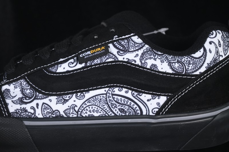 Vans Knu Skool Low-Top Casual Skateboarding Shoes - VN0009QC65BT1