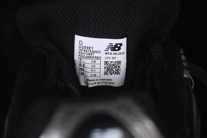 New Balance 509 Retro Running Shoes for Men with Cushioned Comfort - U509E1