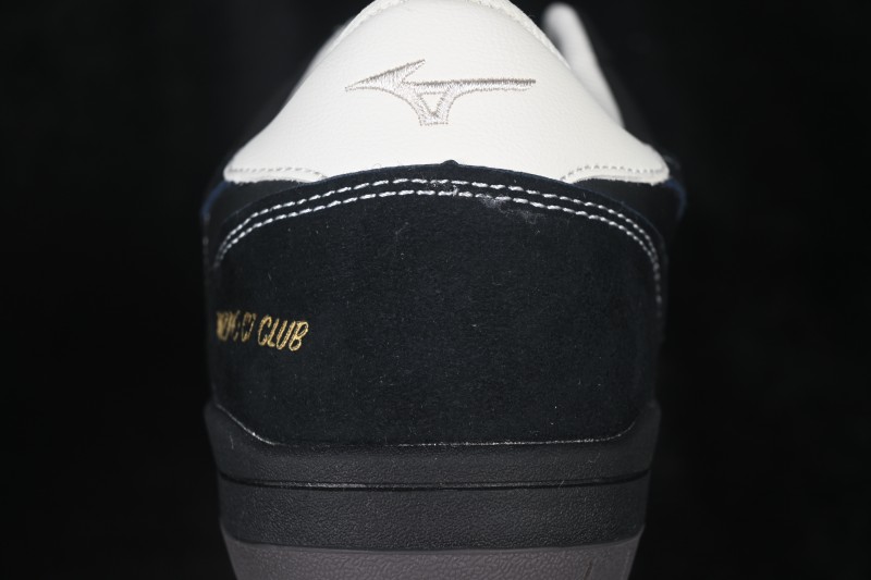 Mizuno CT Club Retro Unisex Low-Top Casual Skateboarding Shoes with Breathable Comfort - D1GH261005