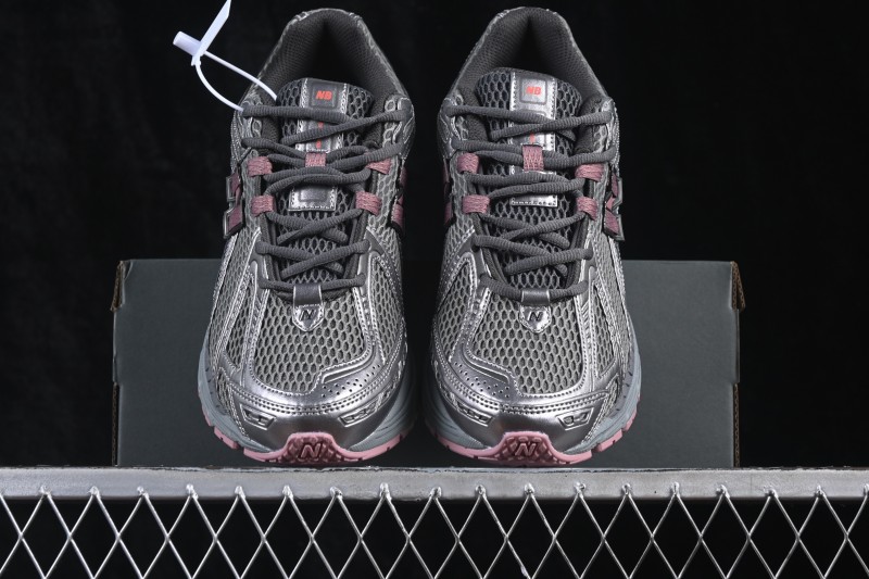 New Balance 1906 Retro Running Shoes with Lightweight Suede and Mesh Upper and T-Beam Arch Support - U190629R