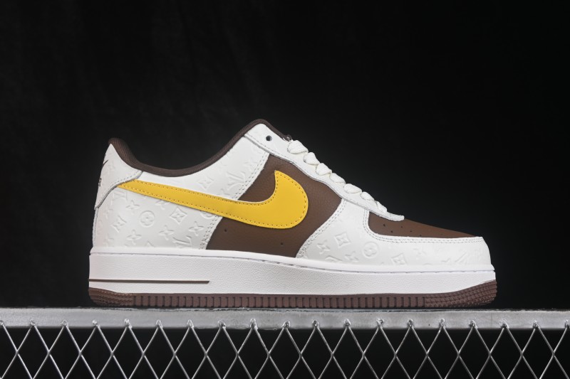 Nike Air Force 1 '07 Low Casual Skateboarding Shoes with Full-Length Air Cushion - WY0655-108