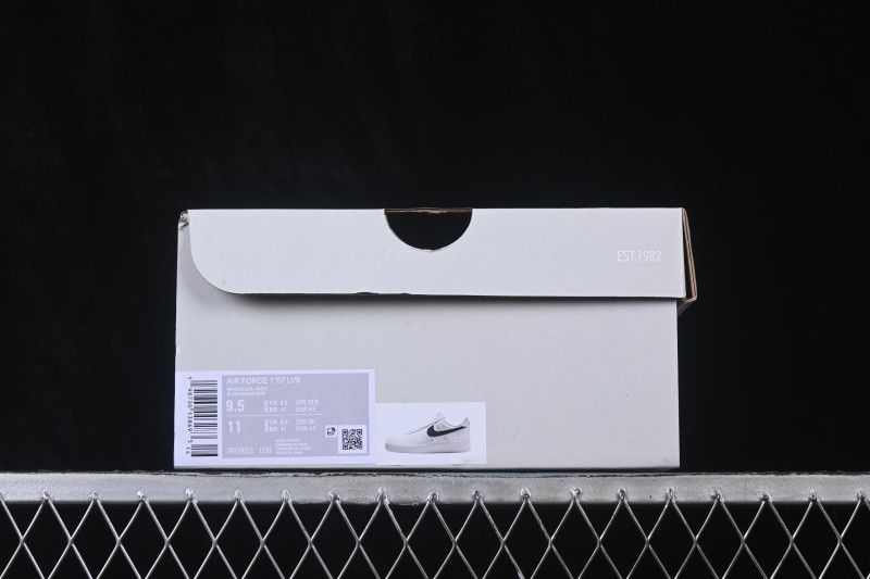 Nike Air Force 1 '07 Low Casual Sneakers with Full-Length Air Cushion - IR0952-100